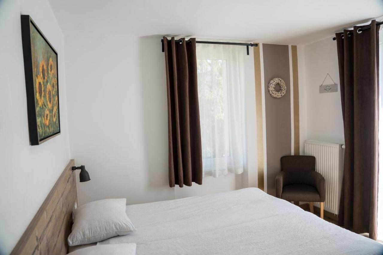 Hisa Poljana Rooms Prevalje Экстерьер фото